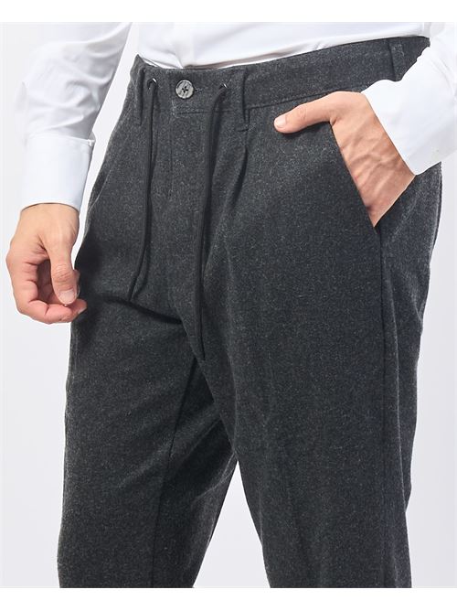 Pantalone uomo Yes Zee con coulisse e pences YES ZEE | P683-WY000835